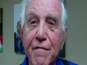 vlcsnap-2015-04-07-16h49m42s21