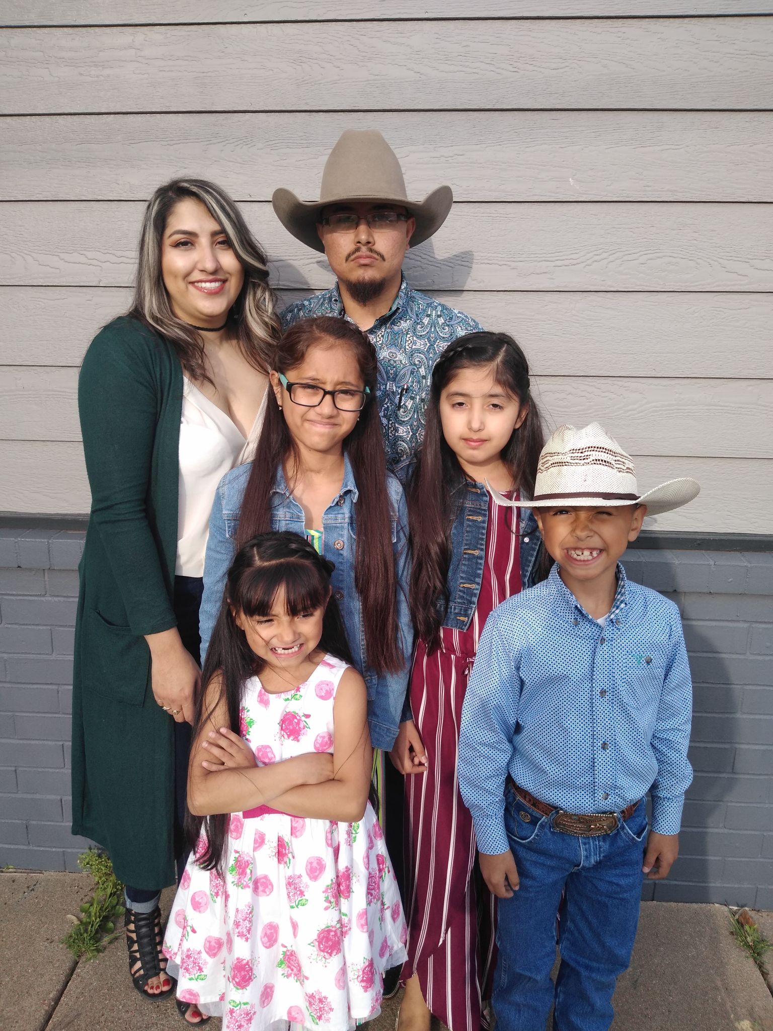 luis and diana castillo (2)