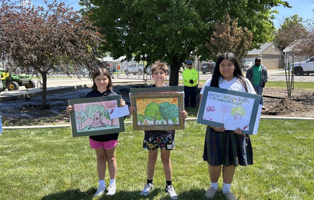 Arbor Day Winners - Aidria, Coen, Sophia