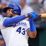 Duran’s 2-run, opposite field homer rallies Red Sox to a 4-3 win over the Royals